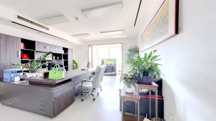 美东国际二手房实景图