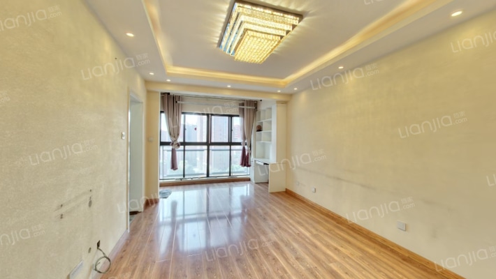 新亚洲体育城星辰园二手房实景图