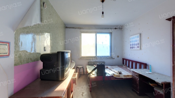 公交宿舍二手房实景图