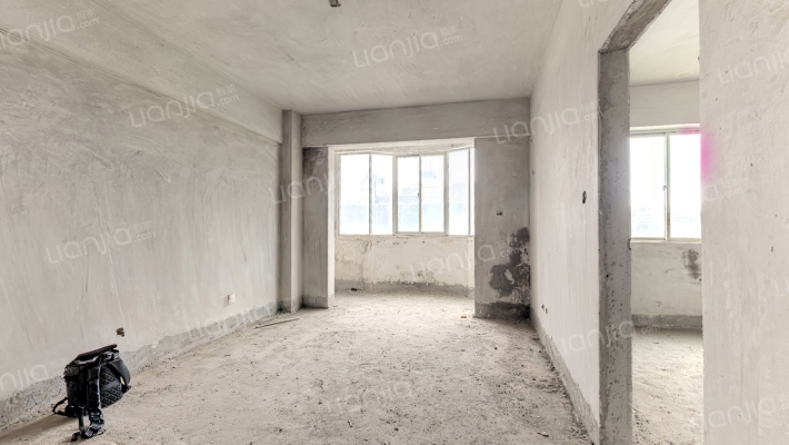 沁雅家园二手房实景图