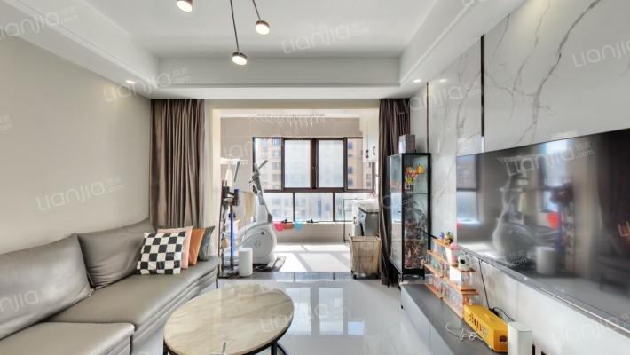 绿地华尔道二手房实景图