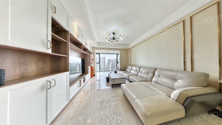 三利麓山城春风里二手房实景图