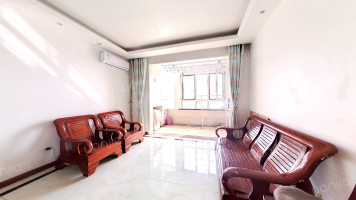 龙泽书苑二手房实景图