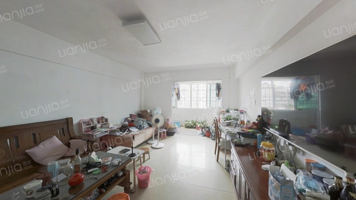 宝源花园二手房实景图