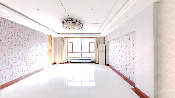 世纪花园小区二手房实景图