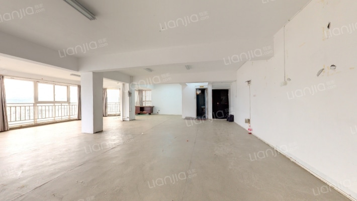 滇池境界二手房实景图