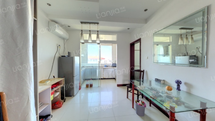 市中校内二手房实景图