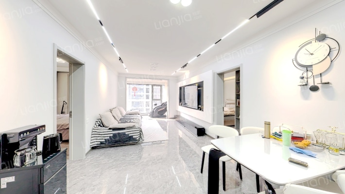 保利云上二手房实景图