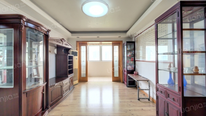 月光广场二手房实景图