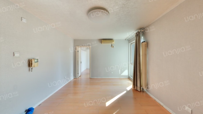 后现代城A区二手房实景图