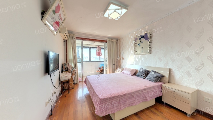 和燕路295号二手房实景图