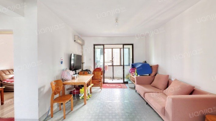 王大郢家园沁苑二手房实景图