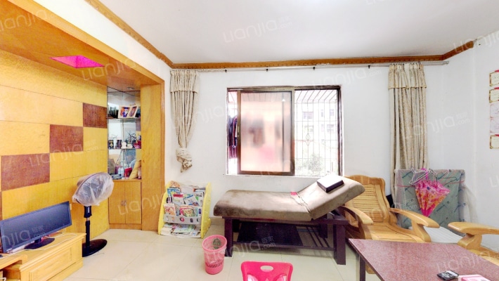 民政局宿舍二手房实景图