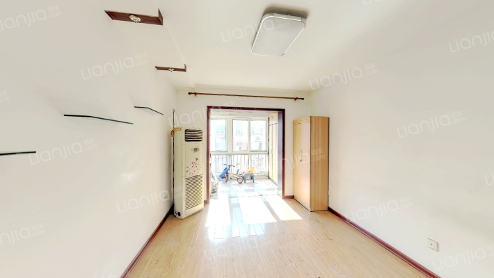 普东新苑二手房实景图