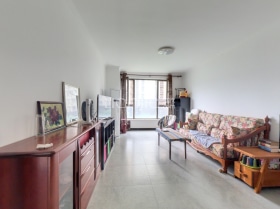 涿州高铁东站 鸿坤理想湾北区 全阳大两居满五唯一