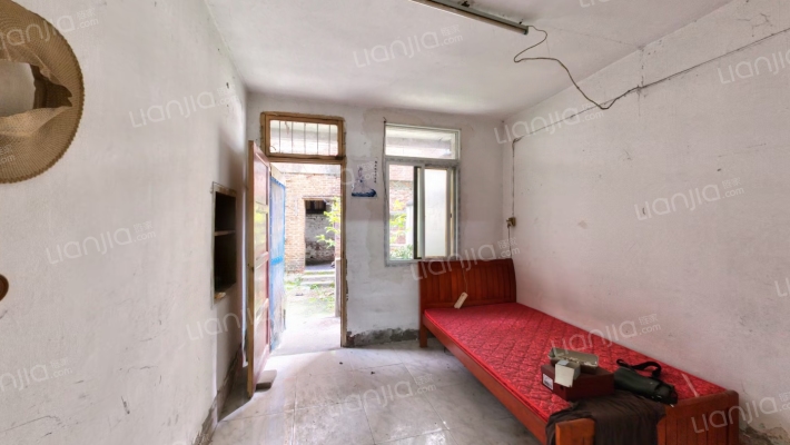 长江路262号二手房实景图