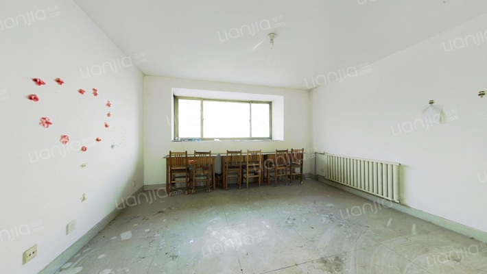 皇冠河滨园二手房实景图