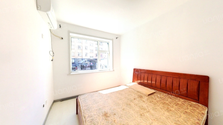 莲山新居二手房实景图