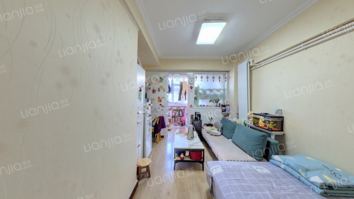 国贸大厦写字楼二手房实景图