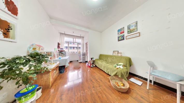 金海岸二手房实景图