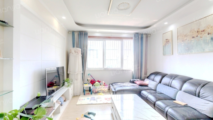 新海家园C区二手房实景图