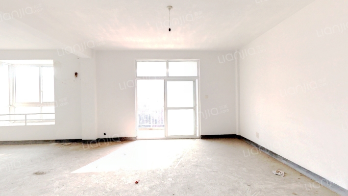 滨海假日二手房实景图