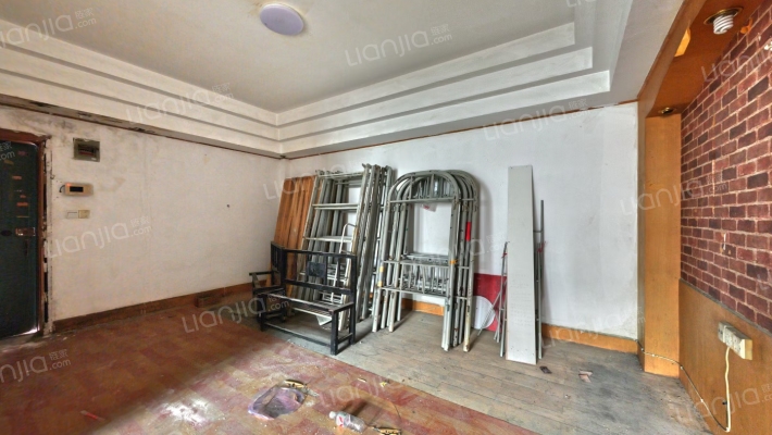 九天公寓二手房实景图