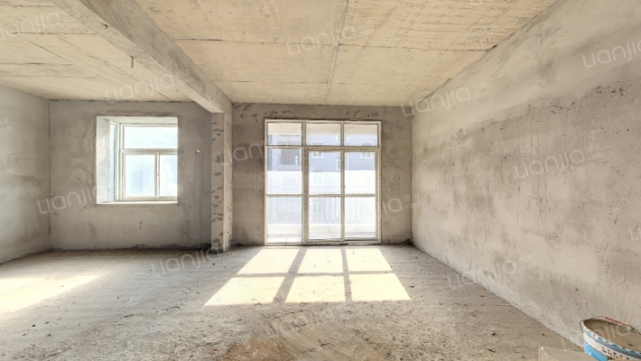 凤华名邸二手房实景图