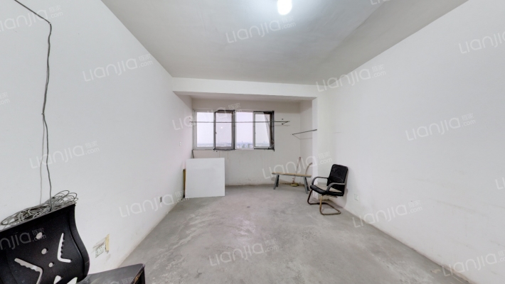 新联花苑二手房实景图