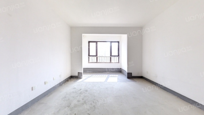 绿地望海领御二手房实景图