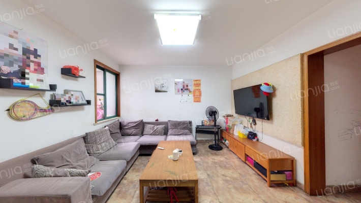 泾秀苑二手房实景图