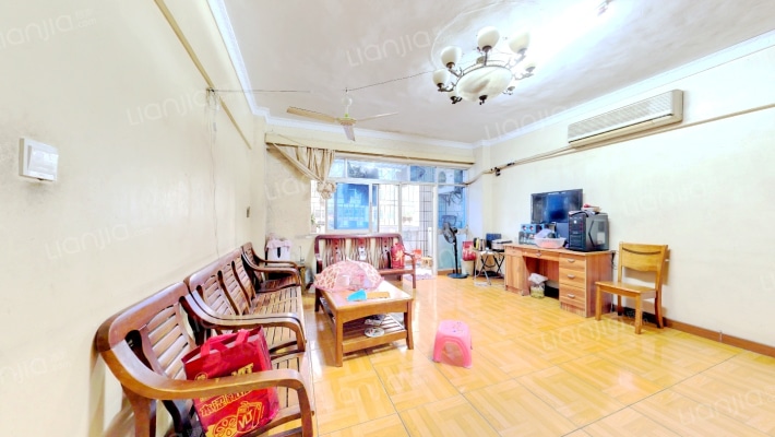 龙侨新村二手房实景图