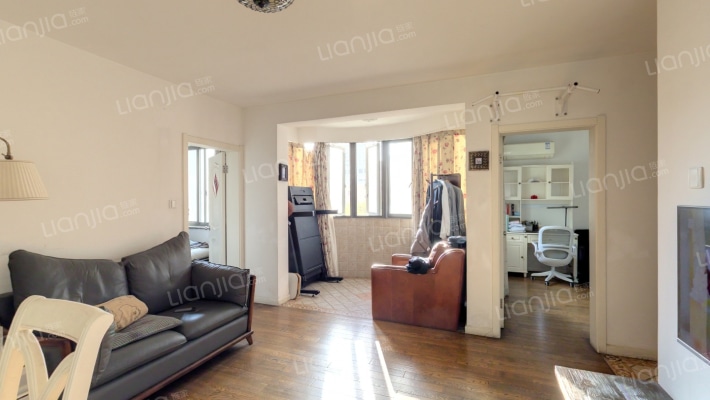 千鹤小区二手房实景图