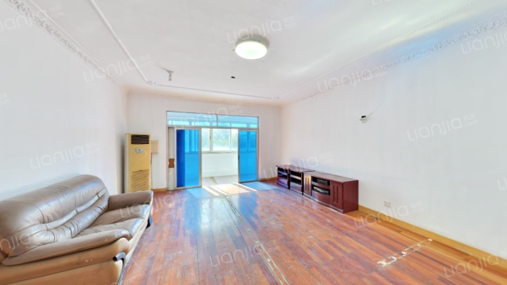 华东交通大学南区宿舍楼二手房实景图