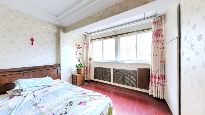 东方巴黎二手房实景图