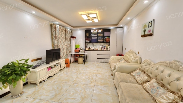 云龙华府二期二手房实景图