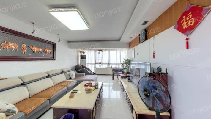 鑫天山水洲城二手房实景图