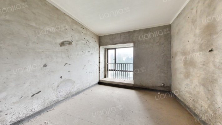 岭地金居二手房实景图