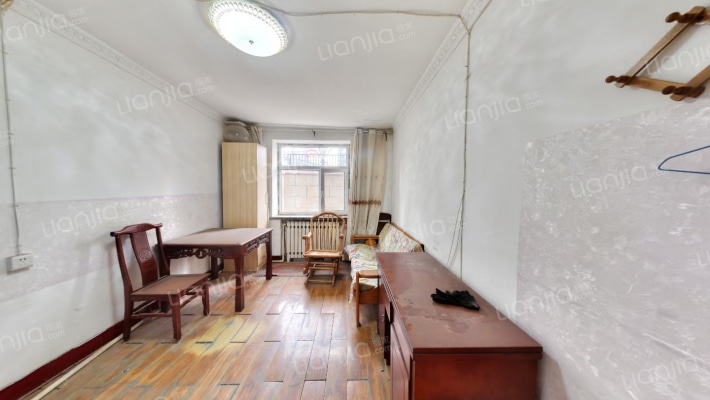 雅荷苑二手房实景图