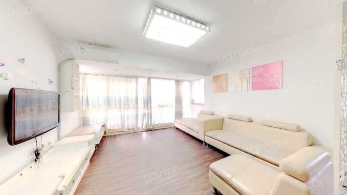 摩卡小城二手房实景图