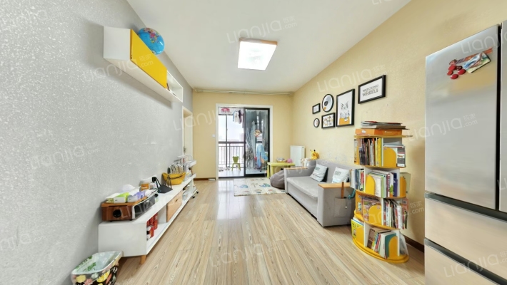 名士1号二手房实景图