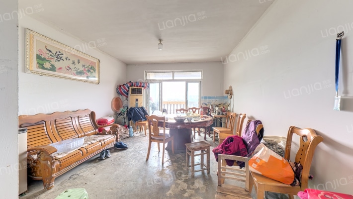 工农兵康居小区二手房实景图