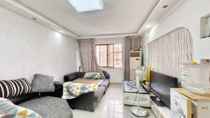 香江花城二手房实景图