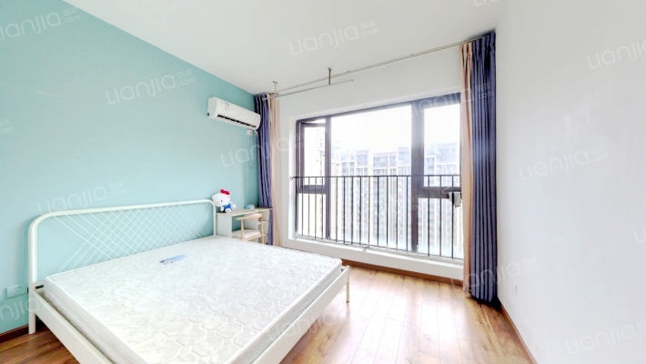 中粮香颂丽都二手房实景图