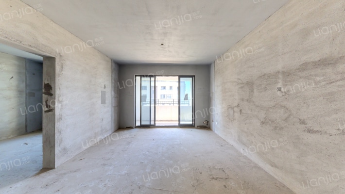 和泓融成府二手房实景图