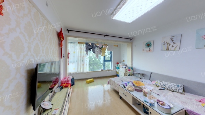 仁和梅苑二期二手房实景图