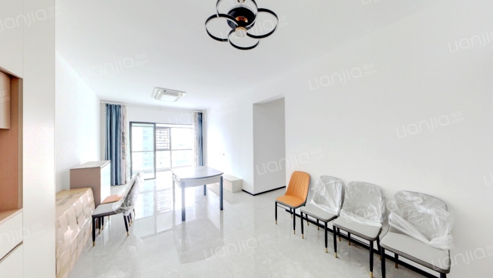 中洲南麓院二手房实景图