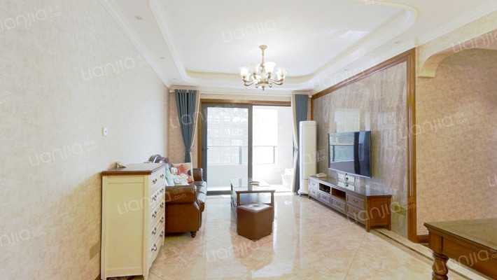 公园大道箐澜二组团二手房实景图