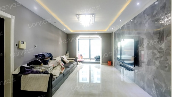 古街庭院二手房实景图