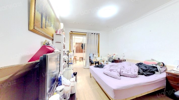 本溪路136弄二手房实景图